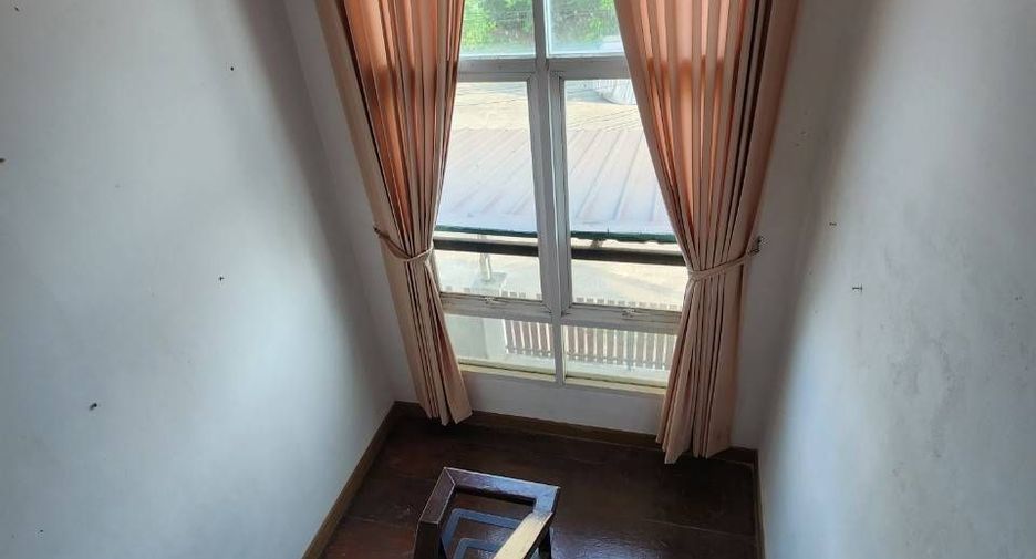 Haus zum Kauf und zur Miete mit 4 Zimmer in Mueang Phuket, Phuket