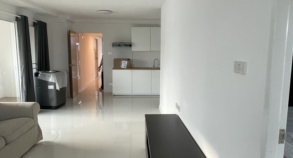 For rent 1 bed apartment in Khlong Toei, Bangkok
