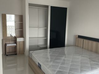 Apartment zur Miete mit 1 Zimmer in Khlong Toei, Bangkok
