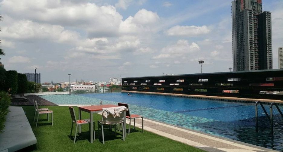 Condo en alquiler de 2 habitaciones en Watthana, Bangkok
