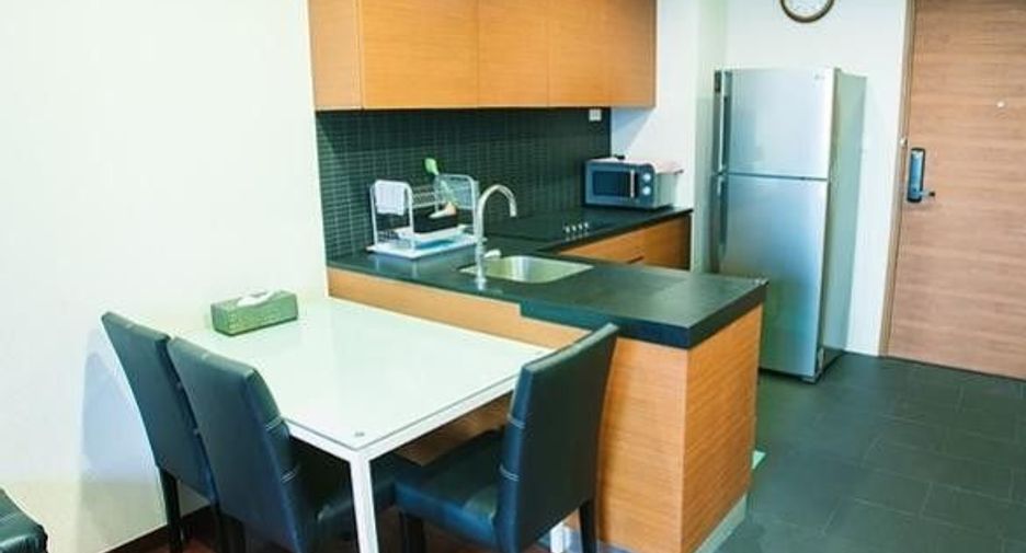 À vendre 2 chambres condo à Khlong Toei, Bangkok