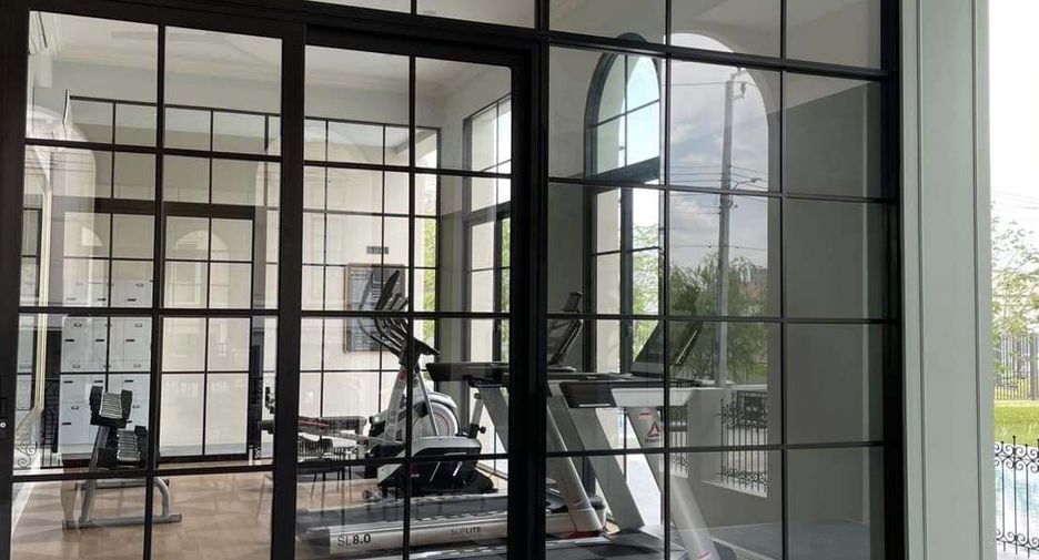 For rent 2 bedrooms townhouse in Bang Phli, Samut Prakan