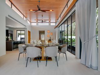 For sale 4 bedrooms villa in Thalang, Phuket