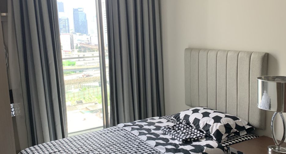 For rent 2 bedrooms condo in Pathum Wan, Bangkok