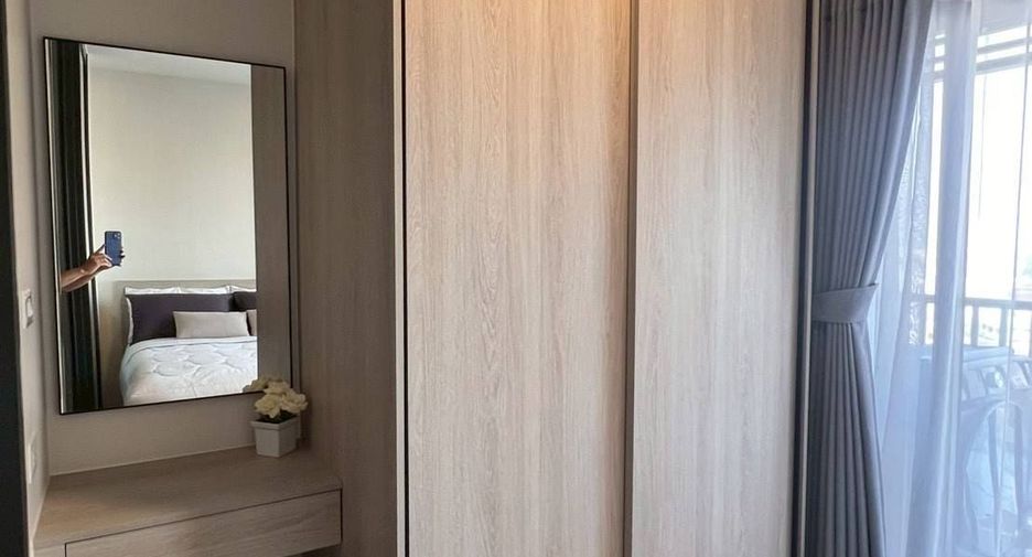 For rent 1 bed condo in Khlong San, Bangkok