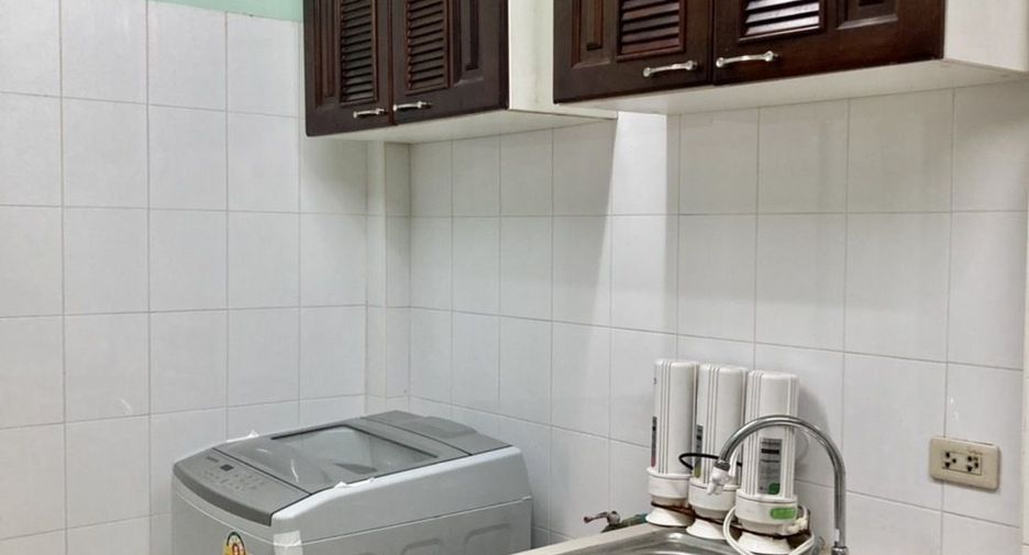 For rent 3 bedrooms house in Bang Na, Bangkok