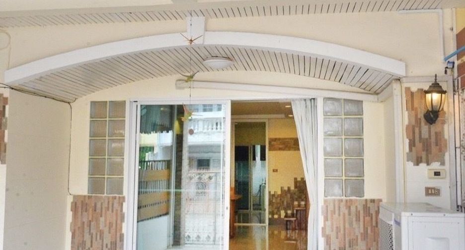 For rent 3 bedrooms house in Bang Na, Bangkok