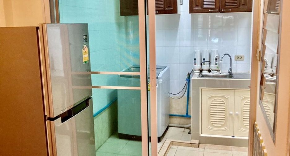 For rent 3 bedrooms house in Bang Na, Bangkok