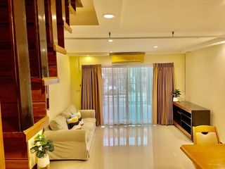 Haus zur Miete mit 3 Zimmer in Bang Na, Bangkok