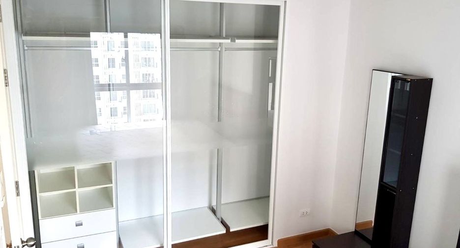 For sale 1 bed condo in Bang Khae, Bangkok