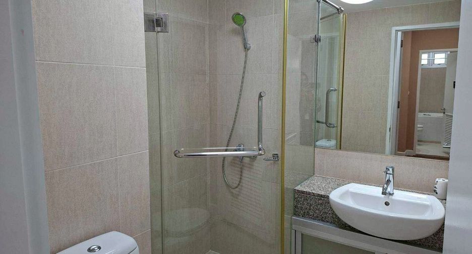 Wohnung zum Kauf und zur Miete mit 2 Zimmer in Watthana, Bangkok