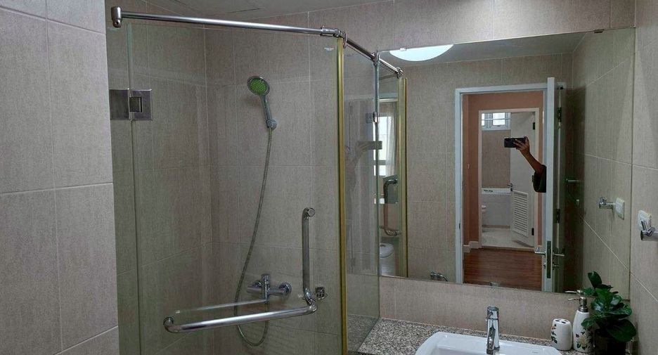 Wohnung zum Kauf und zur Miete mit 2 Zimmer in Watthana, Bangkok