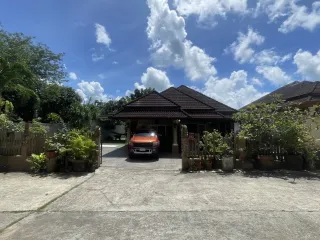 À vendre et à louer 4 chambres maison à Mueang Phuket, Phuket