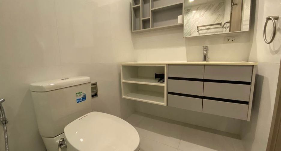 For rent 1 Beds condo in Watthana, Bangkok