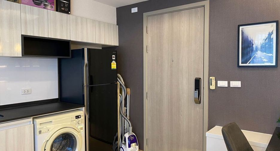 For rent 1 Beds condo in Watthana, Bangkok