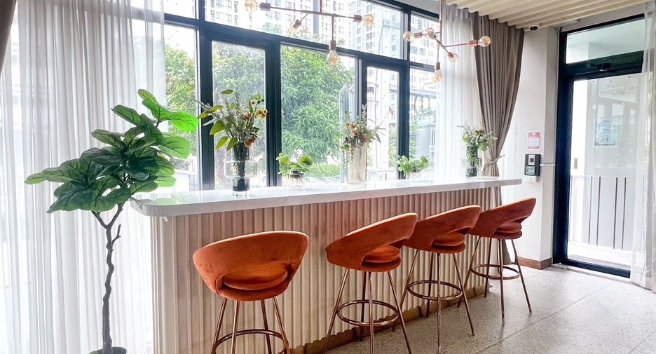 For sale 1 bed condo in Mueang Samut Prakan, Samut Prakan