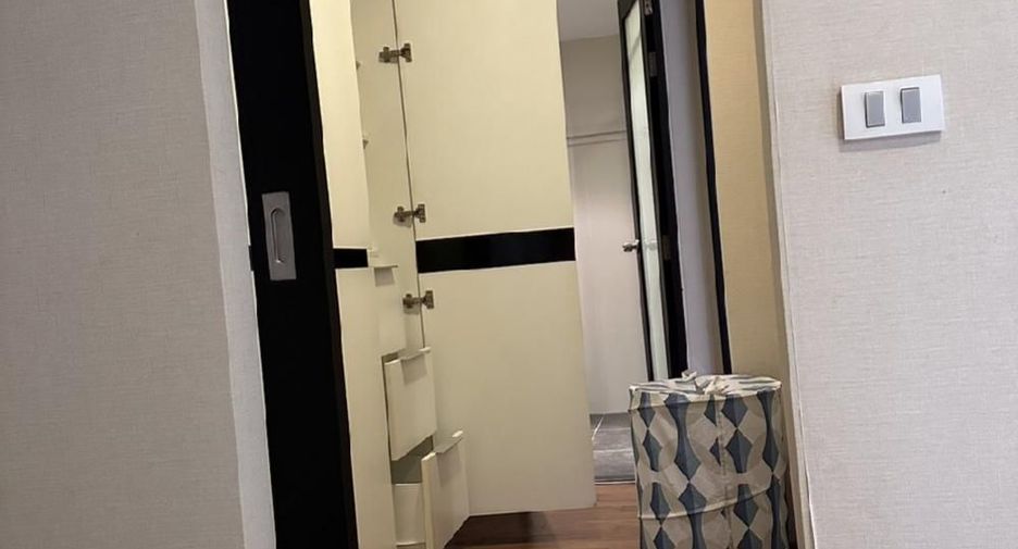 Wohnung zur Miete mit 1 Zimmer in Pathum Wan, Bangkok