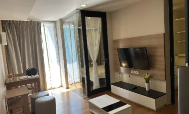 Wohnung zur Miete mit 1 Zimmer in Pathum Wan, Bangkok