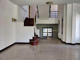 For sale 4 bedrooms house in Bang Sao Thong, Samut Prakan