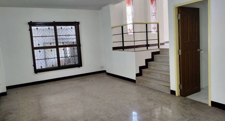 出售 4 卧室 独立屋 在 Bang Sao Thong, Samut Prakan