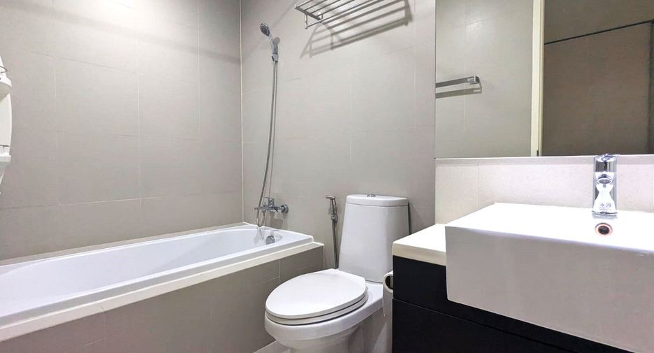 For rent 1 Beds condo in Khlong Toei, Bangkok
