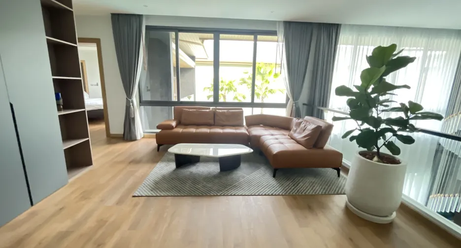 For rent 6 bedrooms villa in Mueang Phuket, Phuket