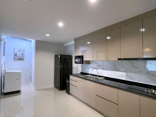 For rent 3 bedrooms townhouse in Bang Phli, Samut Prakan