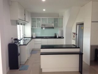 For sale 6 bedrooms townhouse in Bang Na, Bangkok