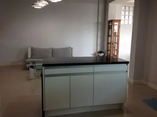 Casa adosada en venta de 6 habitaciones en Bang Na, Bangkok