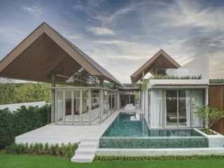 For sale 3 bedrooms villa in Thalang, Phuket