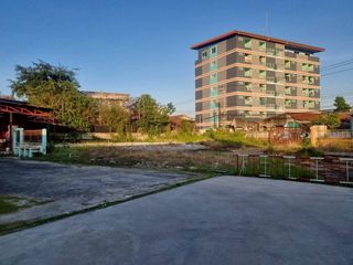 For sale land in Mueang Samut Prakan, Samut Prakan
