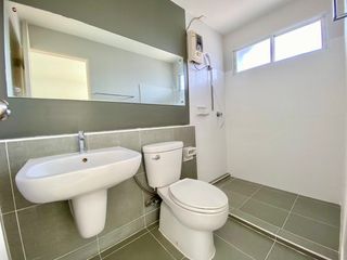 Reihenhaus zum Kauf mit 3 Zimmer in Phra Samut Chedi, Samut Prakan