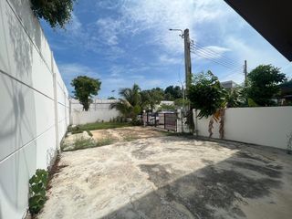 Reihenhaus zum Kauf mit 3 Zimmer in Phra Samut Chedi, Samut Prakan