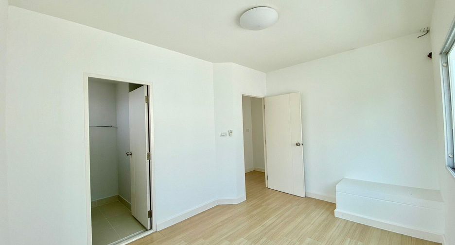 For sale 3 bedrooms townhouse in Phra Samut Chedi, Samut Prakan