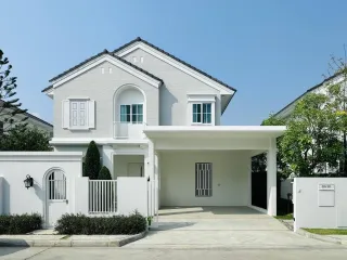 出租 3 卧室 联排别墅 在 Bang Phli, Samut Prakan