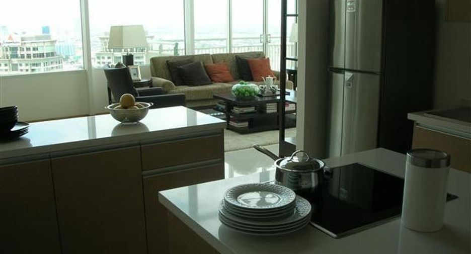 ให้เช่า 4 ห้องนอน คอนโด ใน สาทร, กรุงเทพฯ