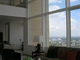 For rent 4 bedrooms condo in Sathon, Bangkok