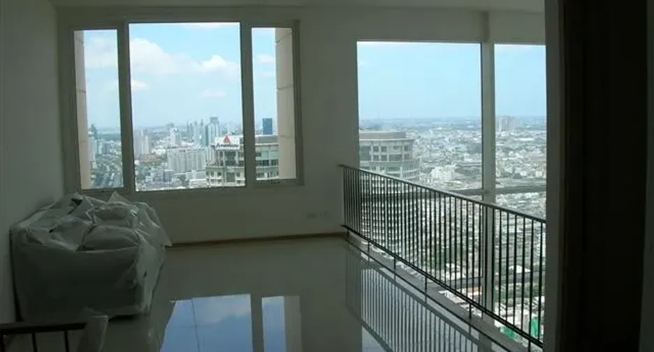 ให้เช่า 4 ห้องนอน คอนโด ใน สาทร, กรุงเทพฯ
