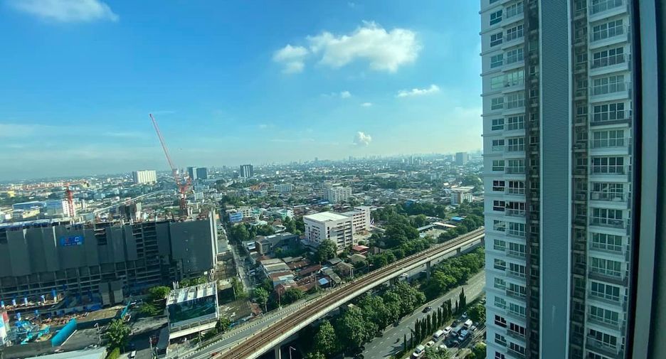 For sale 2 bedrooms condo in Thon Buri, Bangkok