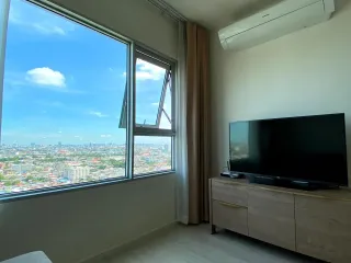 出售 2 卧室 公寓 在 Thon Buri, 曼谷