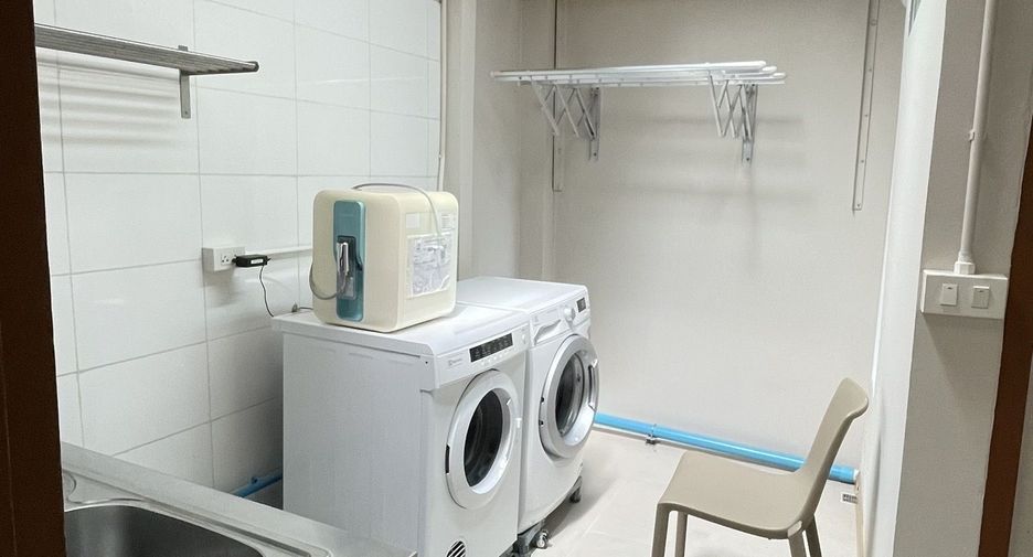 出租 2 卧室 独立屋 在 沙吞, 曼谷