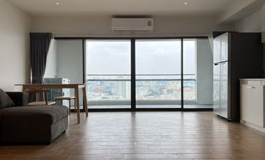 Wohnung zur Miete mit 2 Zimmer in Sathon, Bangkok