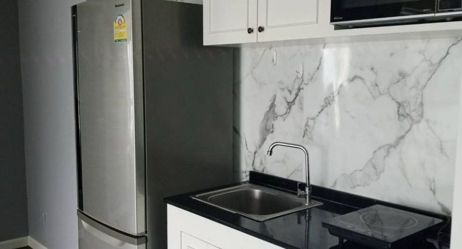Wohnung zur Miete mit 1 Zimmer in Watthana, Bangkok