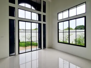 For sale 4 bedrooms villa in Mueang Phuket, Phuket