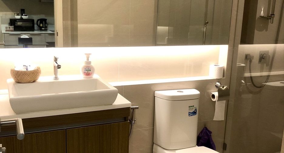 For sale and for rent 2 bedrooms condo in Khlong Toei, Bangkok
