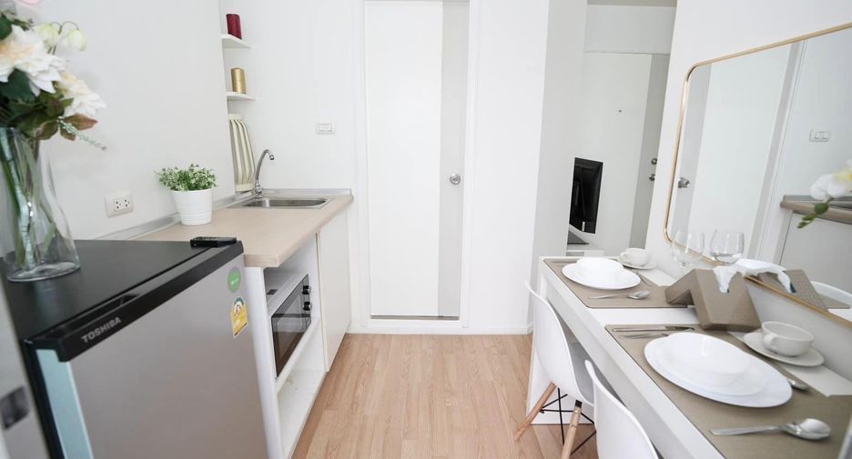 For sale 1 bed condo in Bang Kapi, Bangkok