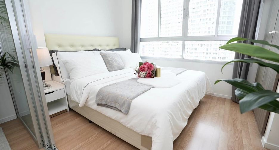 For sale 1 bed condo in Bang Kapi, Bangkok