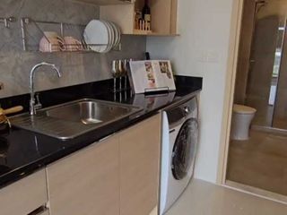 Condo en alquiler de 1 habitaciones en Yan Nawa, Bangkok