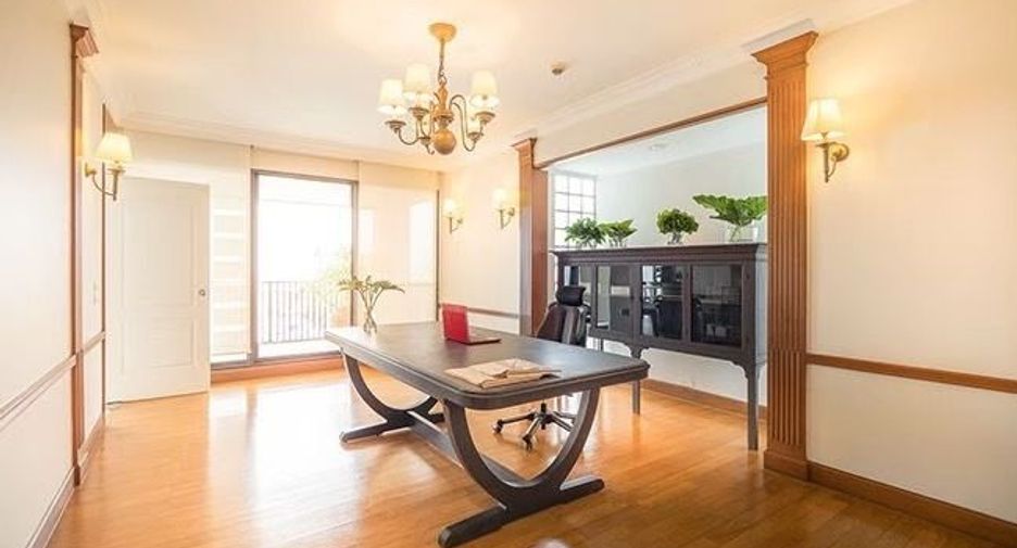 For rent 3 bedrooms apartment in Bang Phli, Samut Prakan