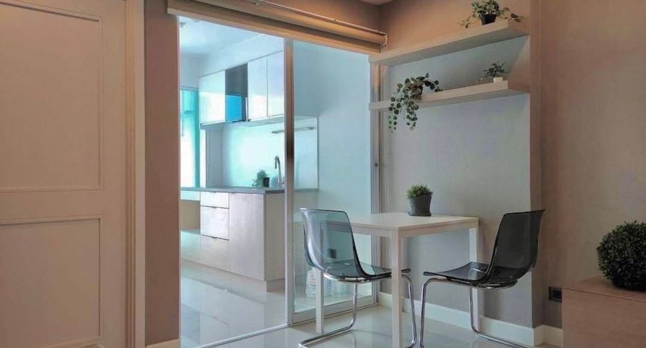 For rent 1 Beds condo in Huai Khwang, Bangkok